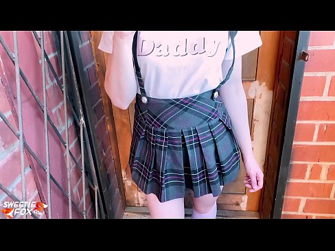 ❤️ Schoolgirl sûget har lul djip en neukt ynstee fan klassen. ❤ Porno op fy.desixxxtube.ru ❌